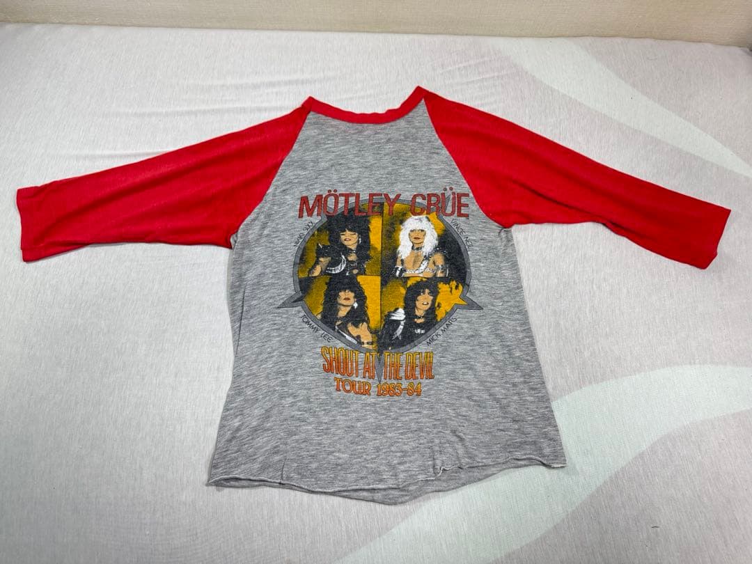 モトリクルー　ヴィンテージ　Tシャツ　1983-84 シャウトアットザデビル