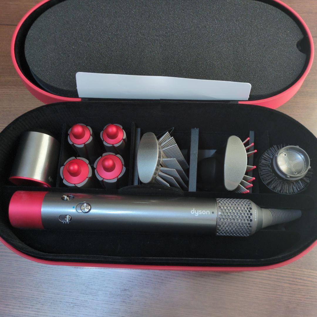 Dyson Airwrapダイソンドライヤーフルセット&収納袋付き！中古美品！