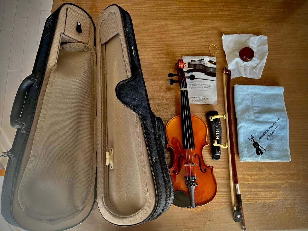 バイオリン本体と弓セット(子ども用　サイズ: 1/10) 鈴木バイオリン　入門用