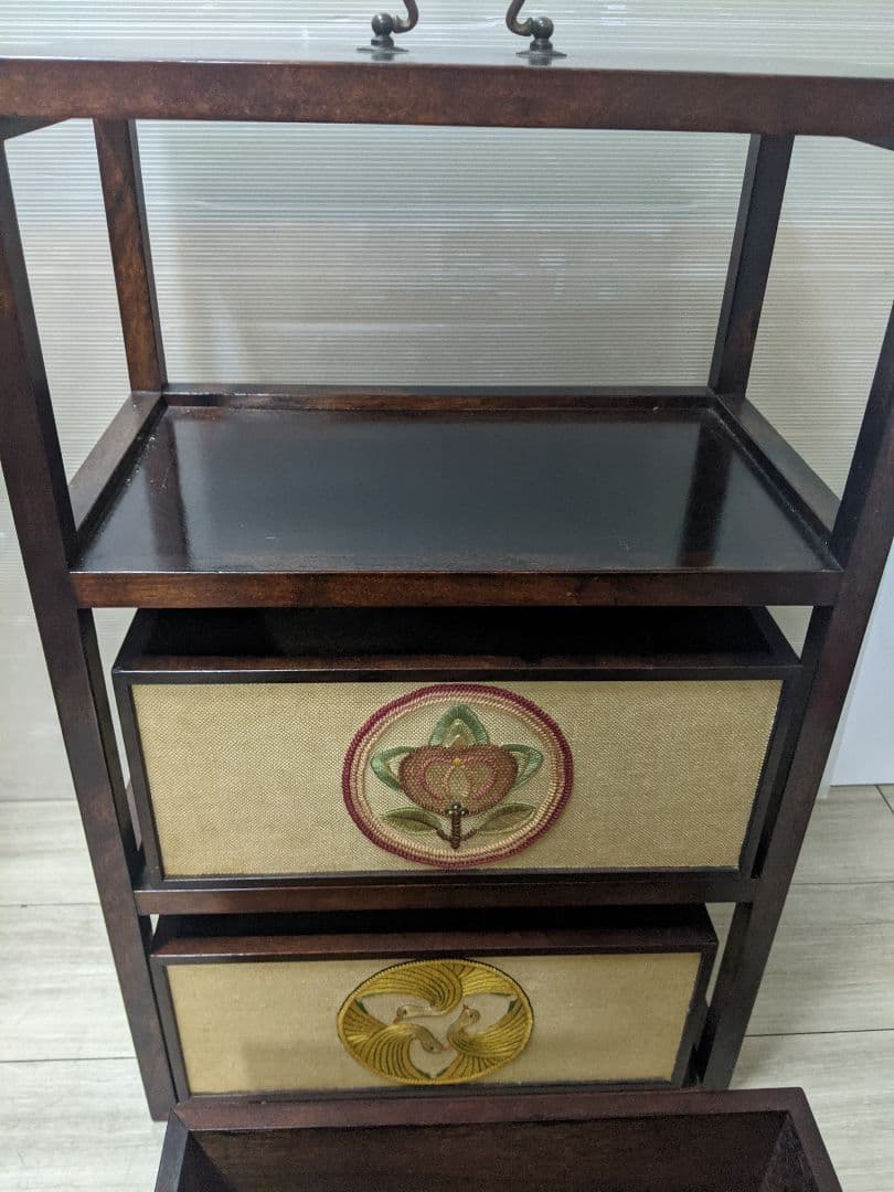 ミニチェスト 小物入れ 昭和レトロ 小引き出し アンティーク　刺繍チェスト