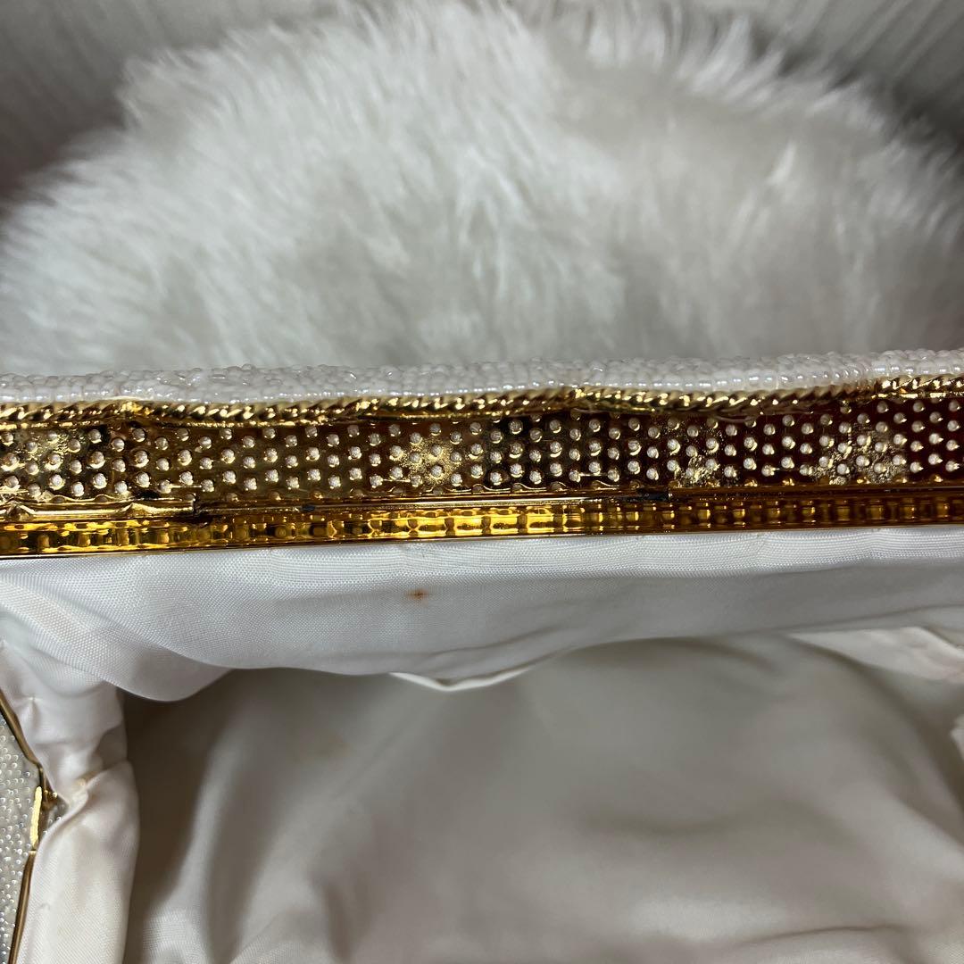 花柄　フラワーモチーフ　パーティーバック　レトロ　アンティーク　ビーズバック