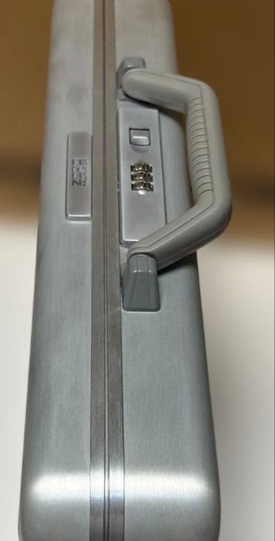 ゼロハリバートン ダイヤルロック式　アタッシュケース /ネスカフェ サンタマルタ