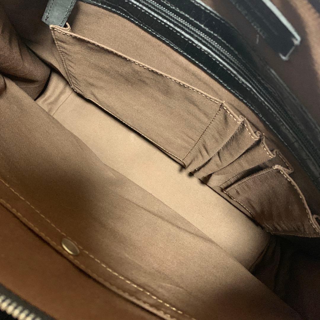 美品✨ エース社製　オールレザー　クロコダイル型押し　ビジネスバッグ　ブラック