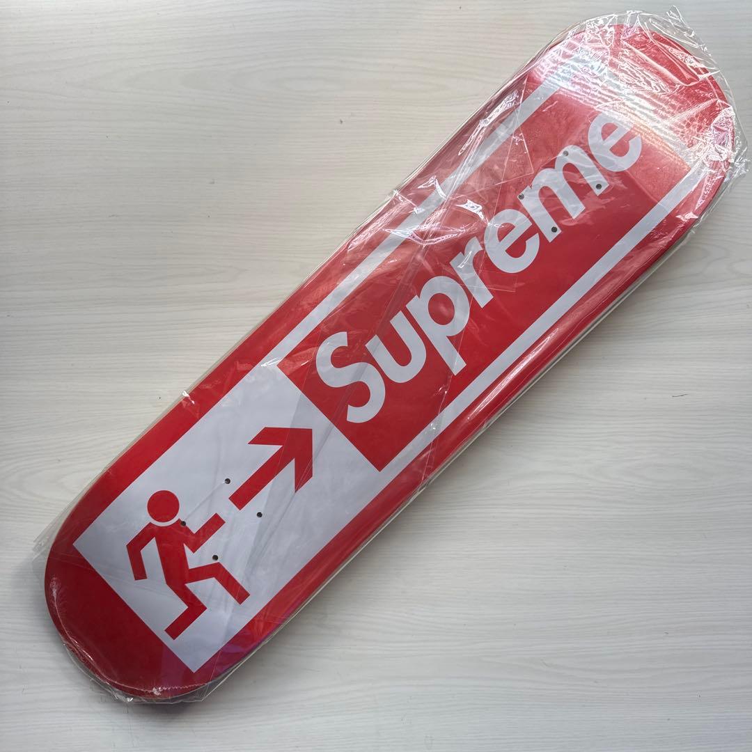Supreme スケートボードデッキ 矢印デザイン