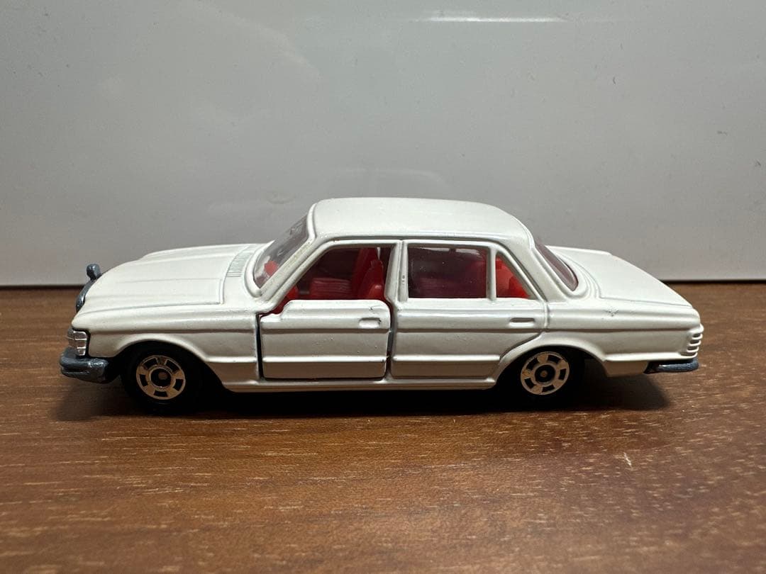 トミカ 外車シリーズ F7 1/67 メルセデス ベンツ 450SEL