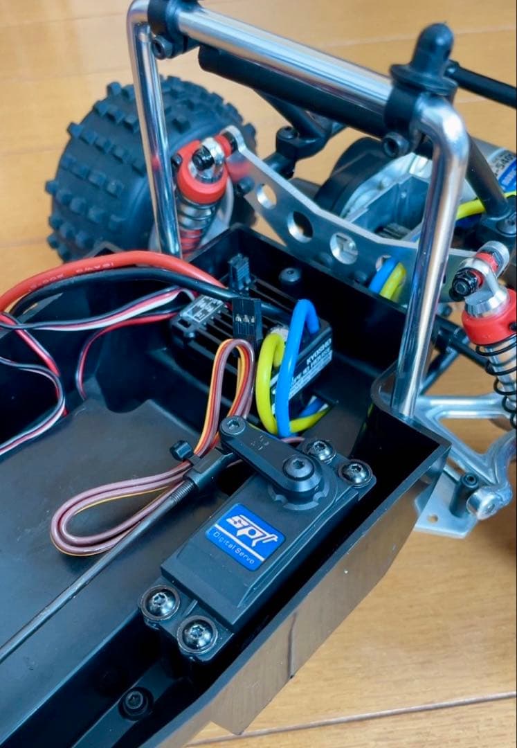 【京商】BEETLE 2014（復刻版）ESC、サーボ、モーターファン　メカ付き