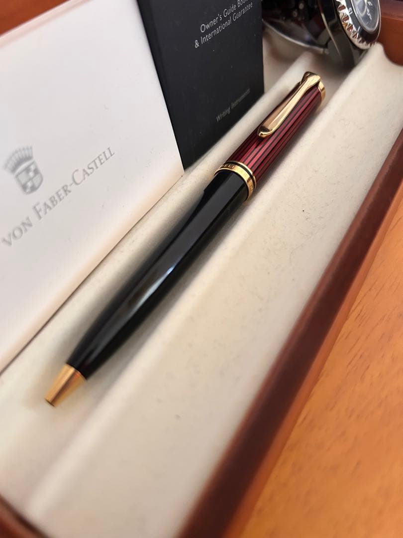 ペリカン　スーベレーンK800 赤縞 (値下げ不可)