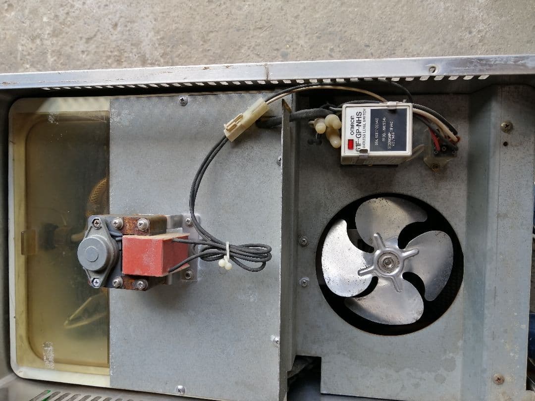 KIRIN 生ビールサーバー　 ホシザキ　東芝