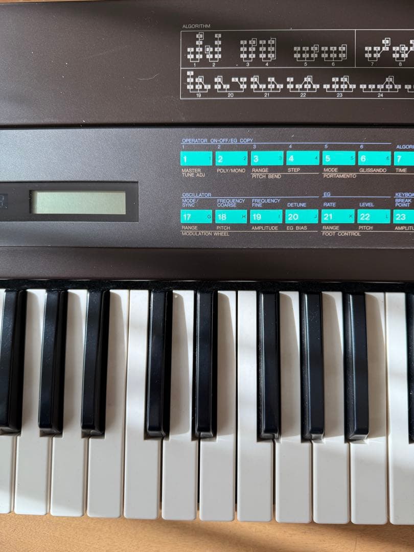 ジャンク品　Yamaha DX7