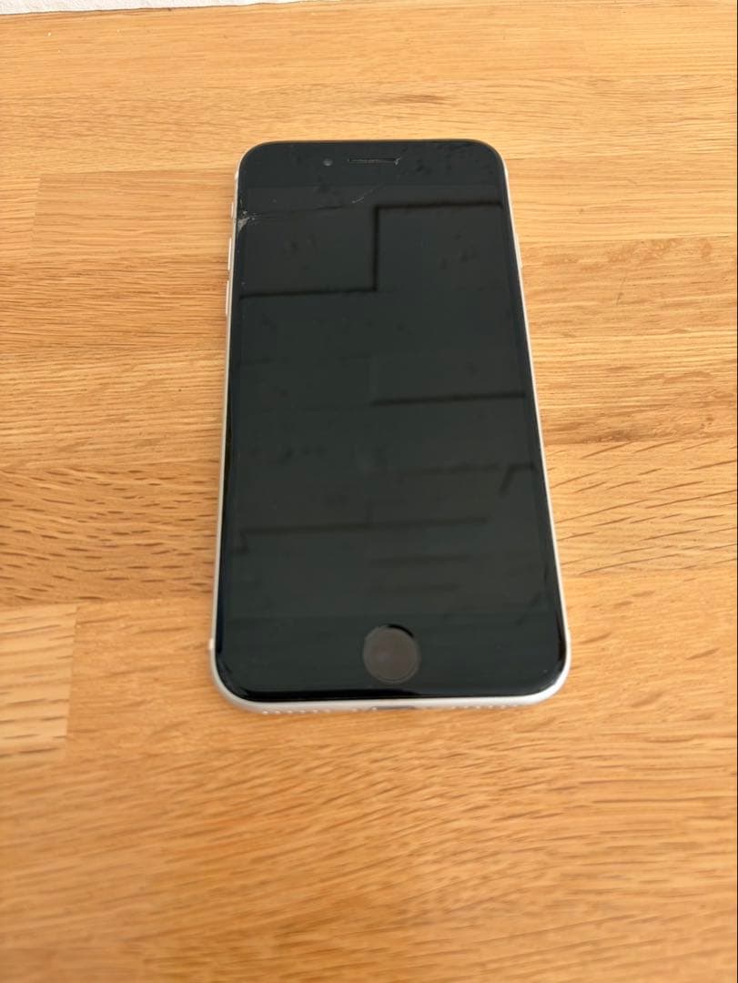 iPhoneSE 第2世代 本体 64GB ホワイト