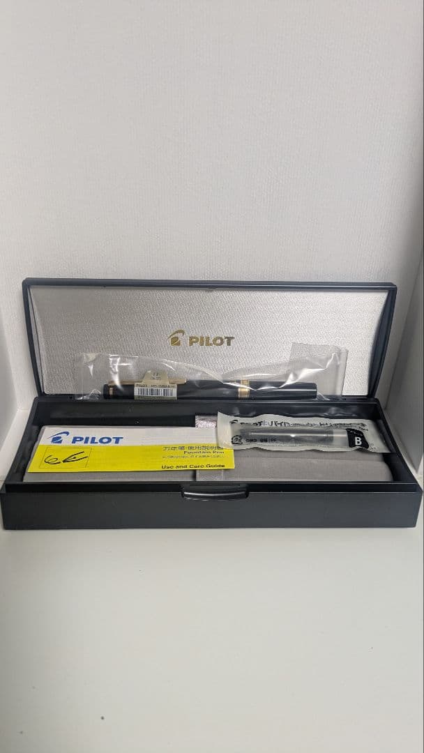 k*a様 PILOT エリート万年筆 FES-1MM-B-EF 極細