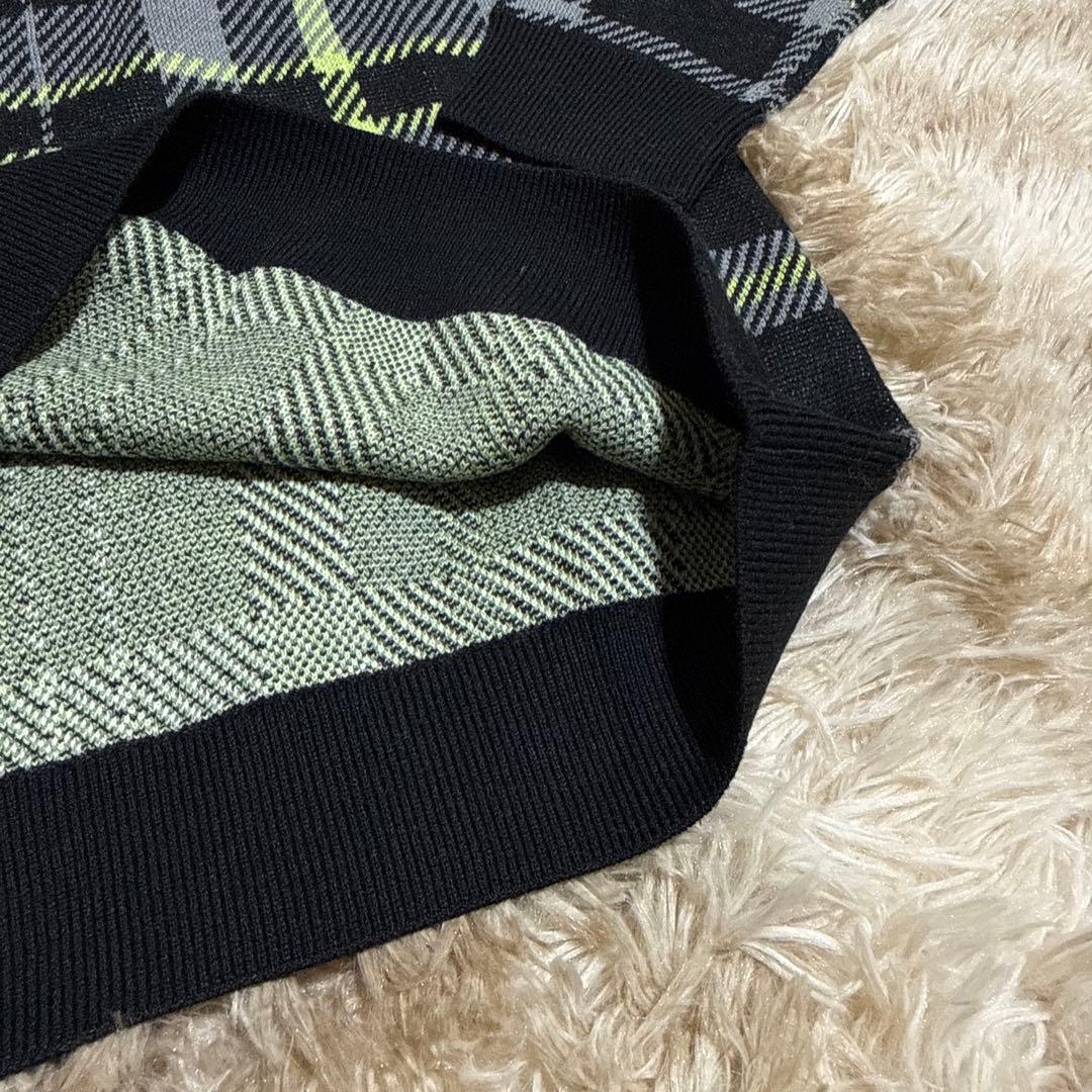 新品未使用adidas チェック柄 セーター・スカートセットアップ