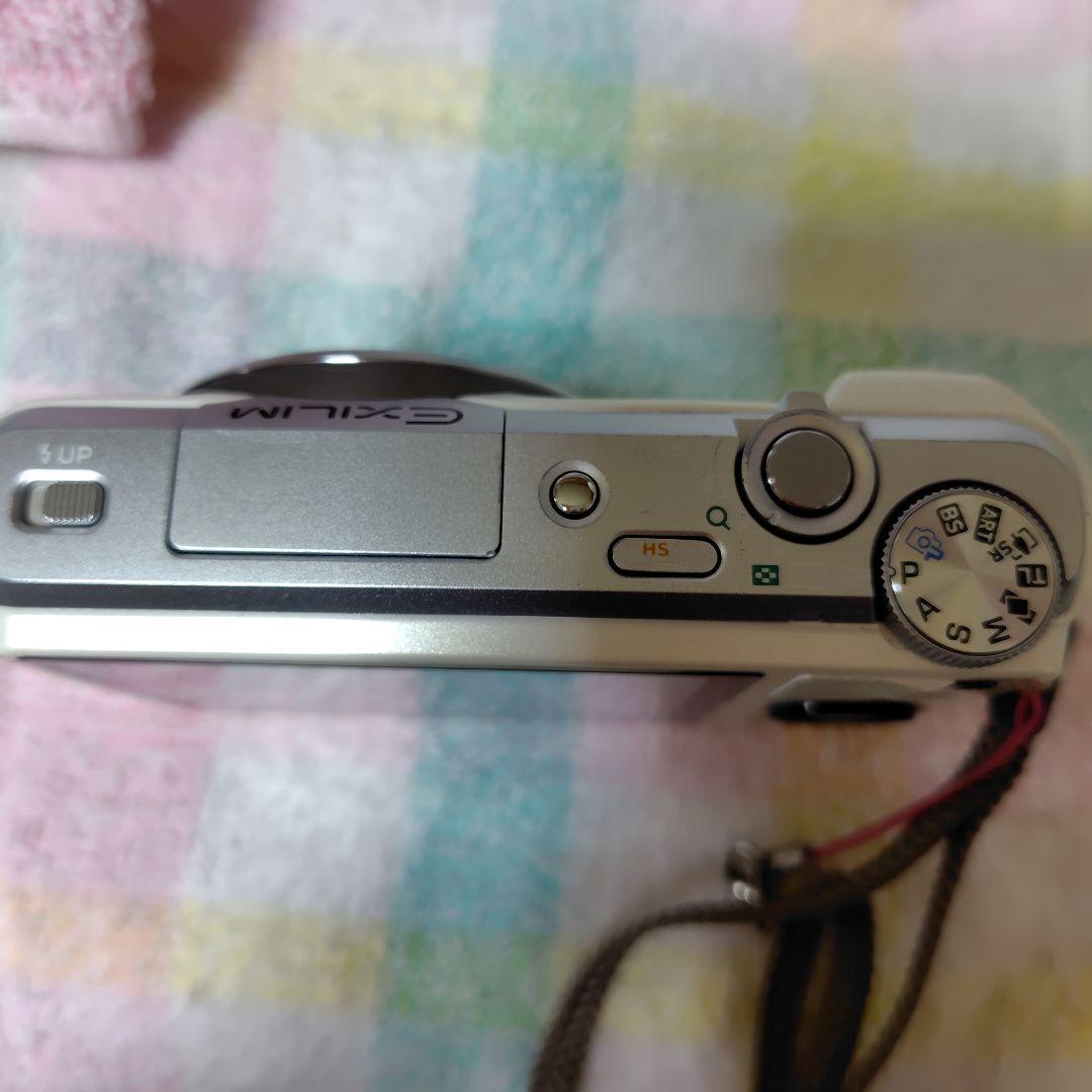 カシオ　デジタルカメラ　zr850 ジャンク