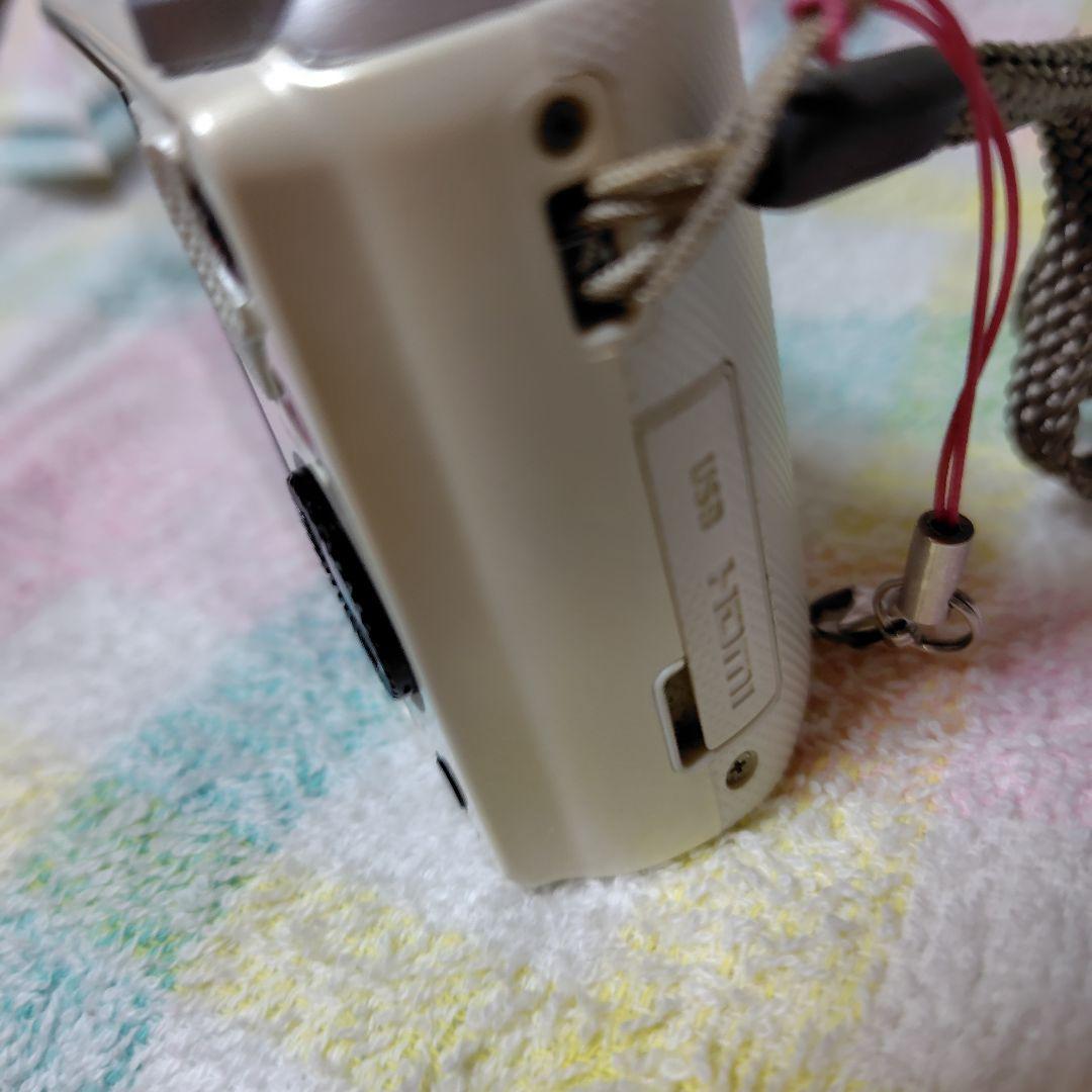 カシオ　デジタルカメラ　zr850 ジャンク