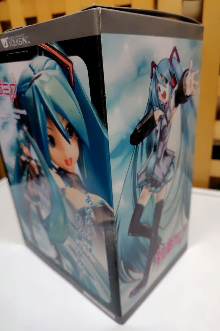 本日限定早い者勝ち　初音ミクモエコレフィギュアNo.3.9 開封品