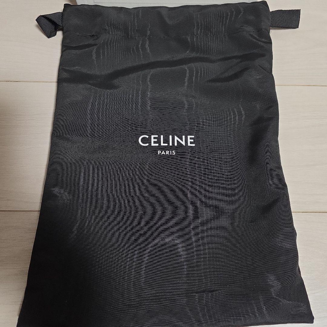 【新品】CELINE　トリオンフ　 ブラックレザー バッグ