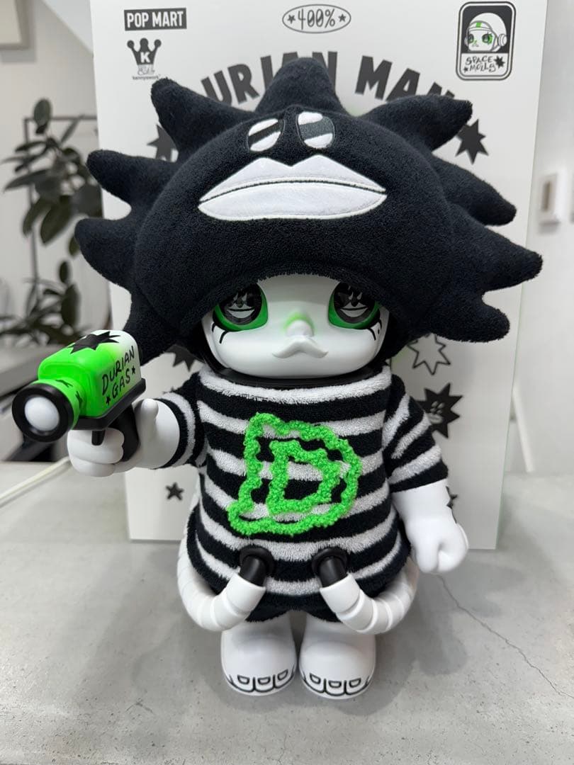 【完売品】 molly 400% フィギュア Durian Man