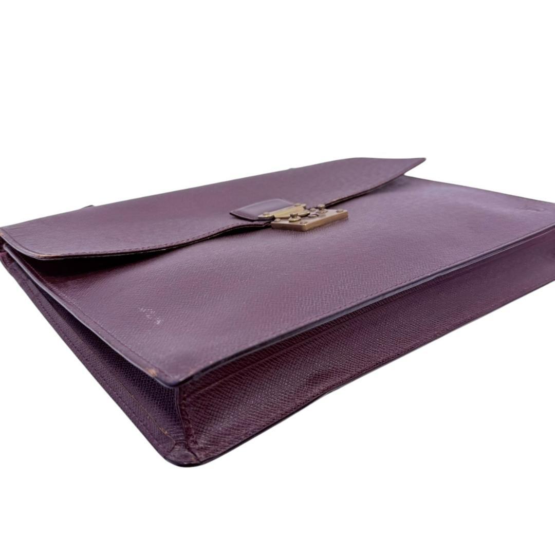 LOUIS VUITTON M30076 タイガ セルヴィエット クラド