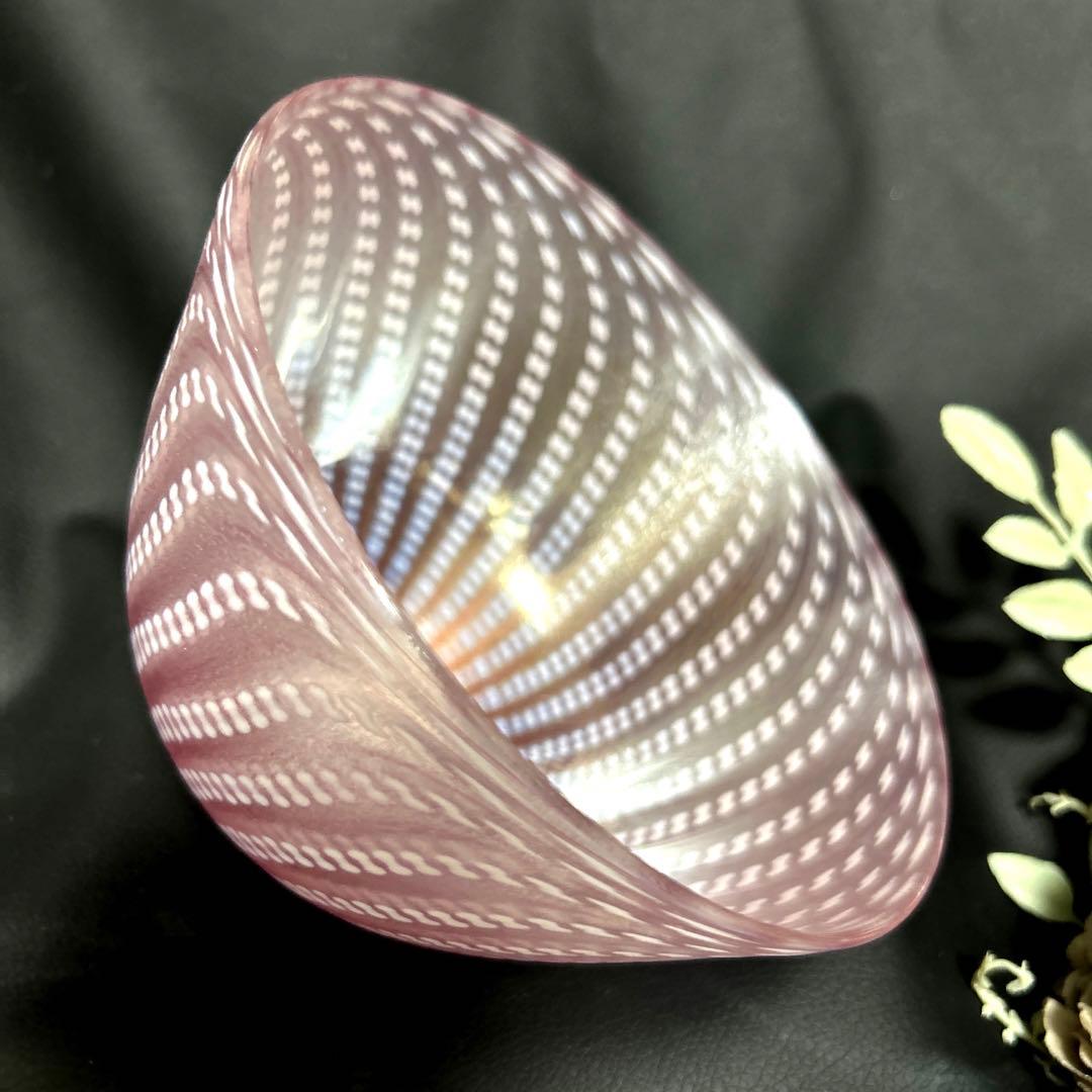 スエーデンガラス　バーティル・ヴァリーン Minosピンクボウル　コスタボダ社