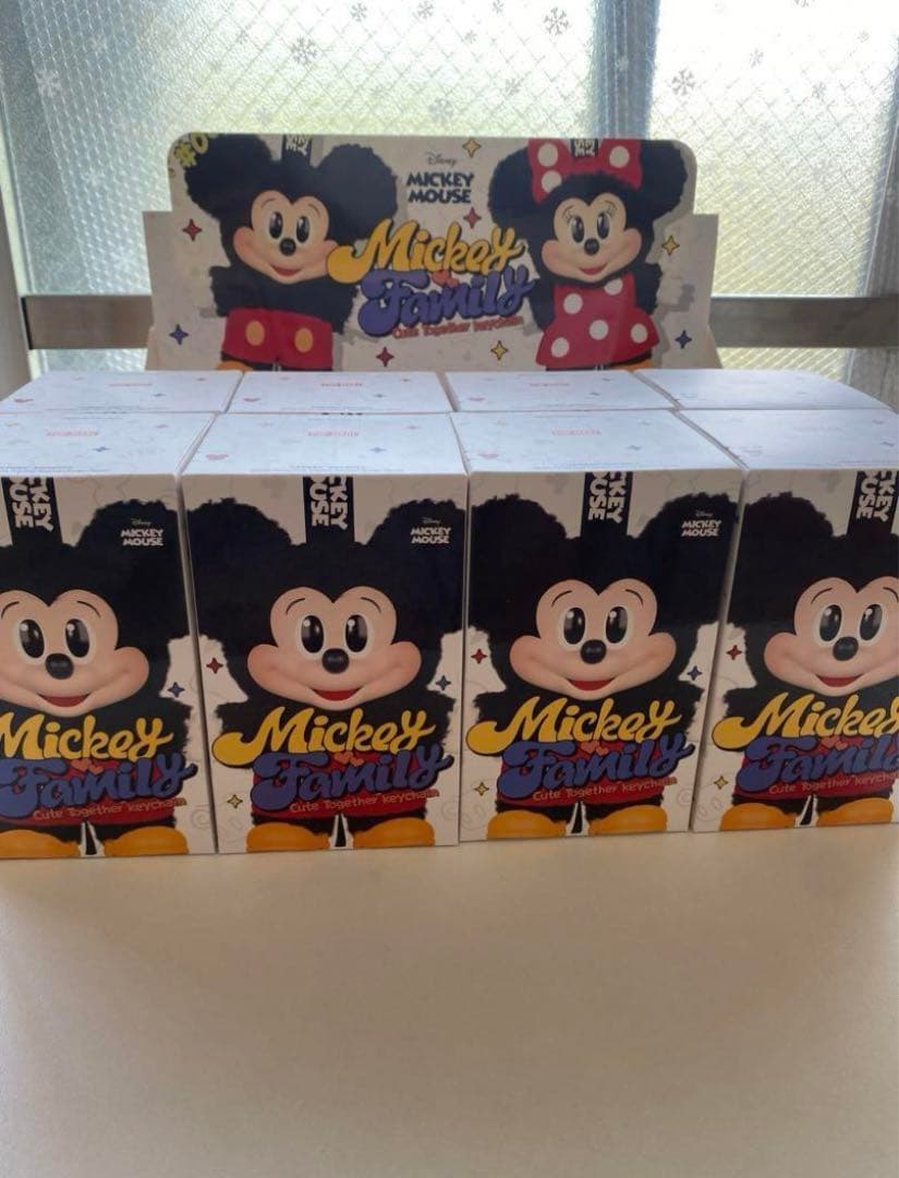 Mickey Family Cute Together キーチェーンシリーズ4個