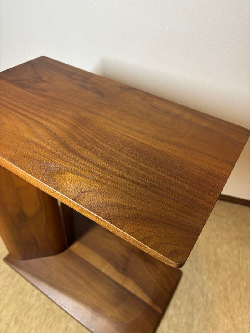 ナガインテリア　サイドテーブル　ウォールナット