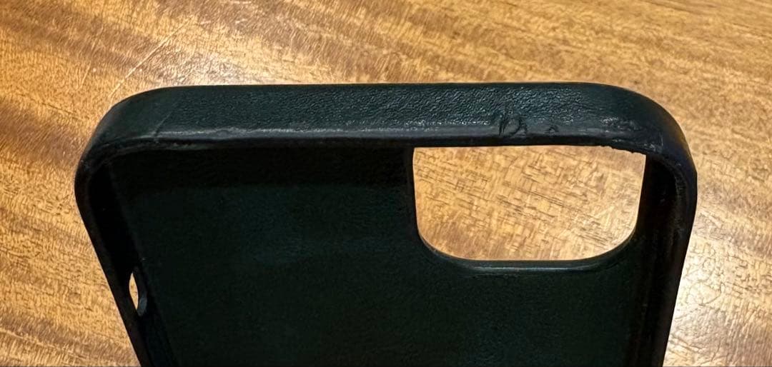 【リンゴ】Apple iPhone 13 ミッドナイト 本体+レザーケース