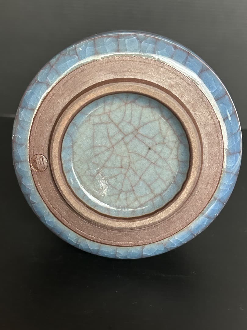 花瓶　氷裂貫入　(古川利男)