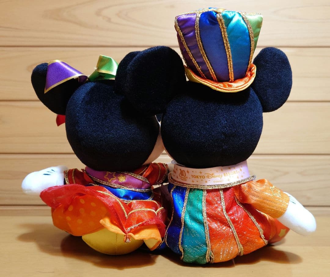ディズニーDISNEYミッキーマウス＆ミニー記念品付ペアぬいぐるみ40周年新品