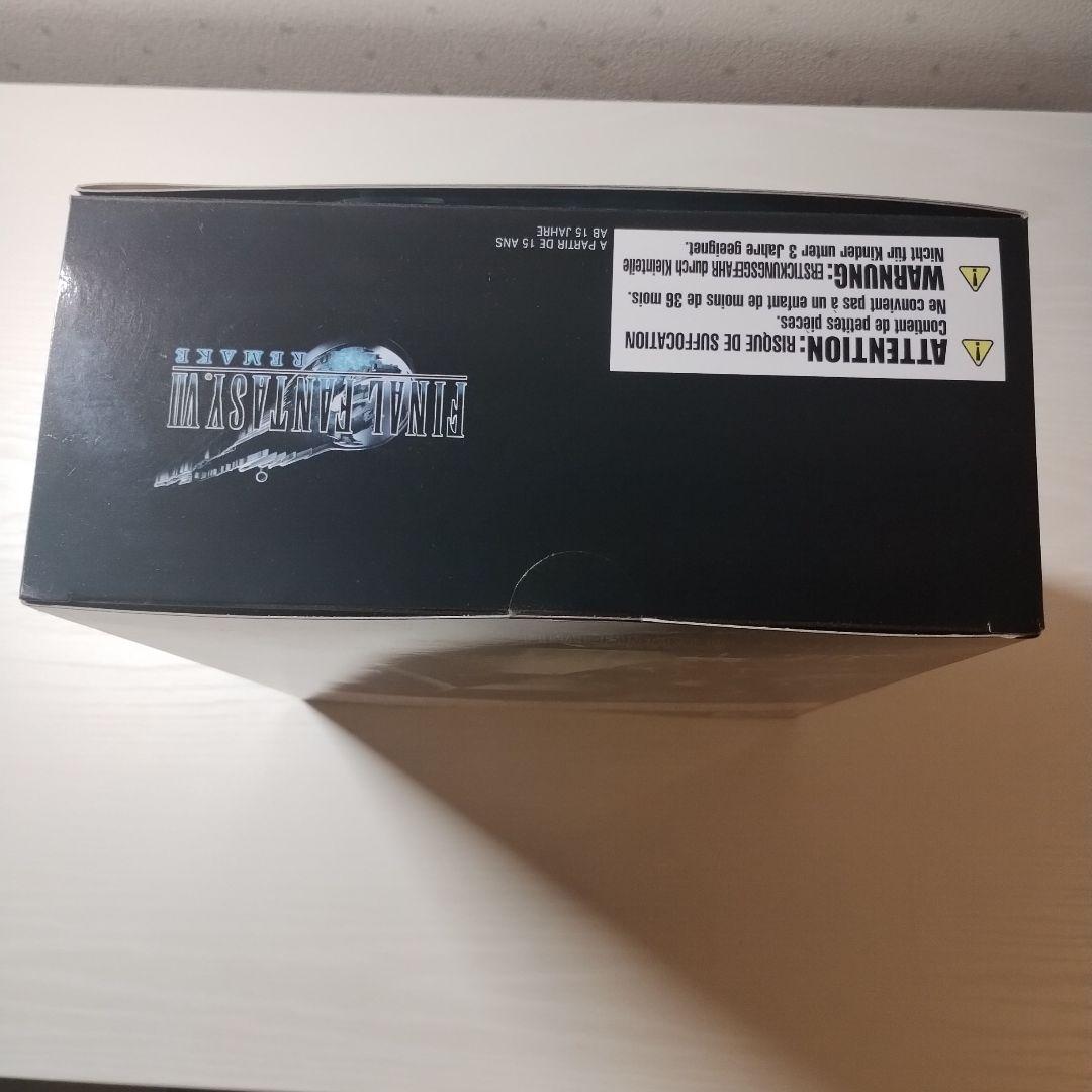 FFVIIリメイク プレイアーツ改 クラウド・ストライフ Ver.2