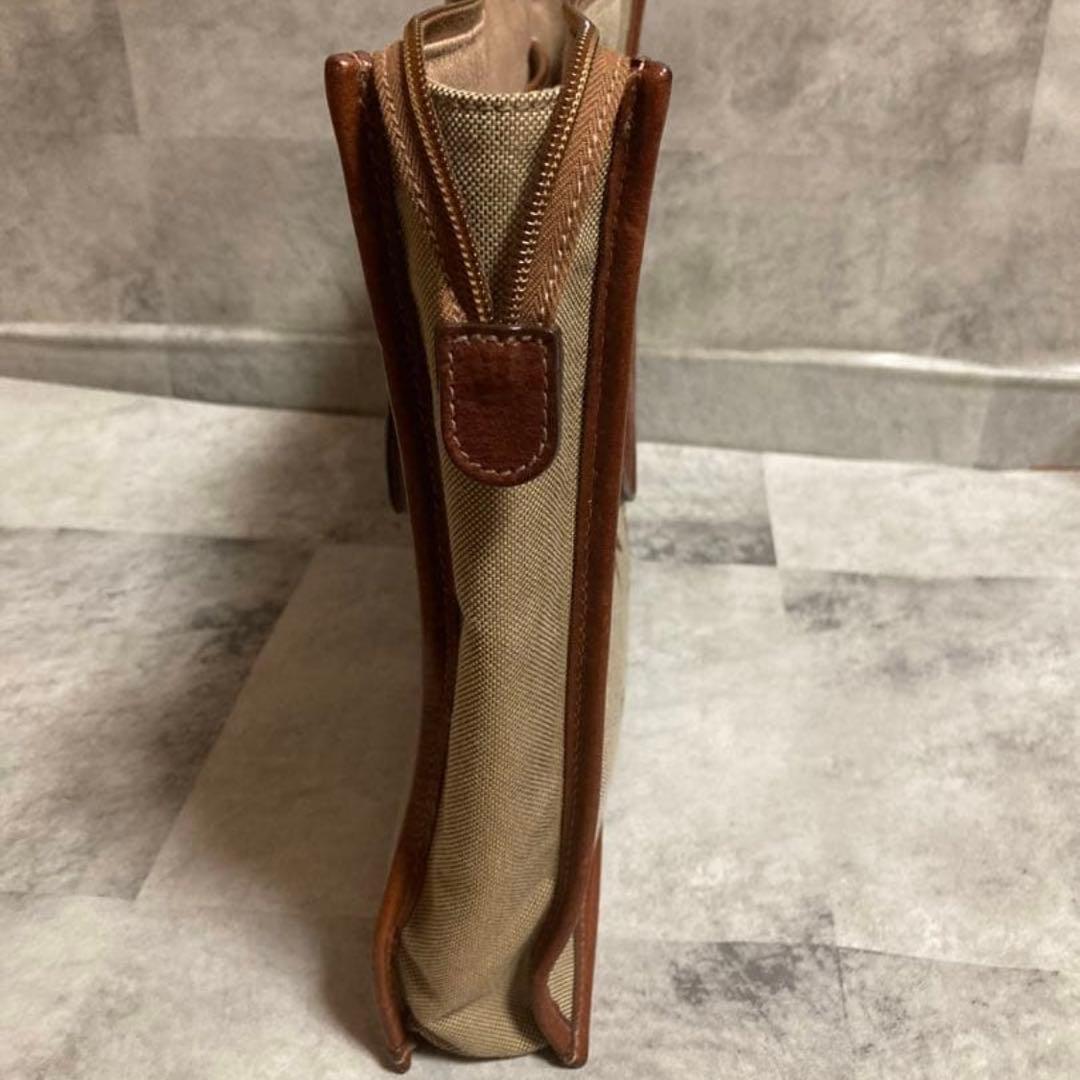 美品　イルビゾンテ　ビッグロゴ　ビジネス　ブリーフ　バッグ　カーキ