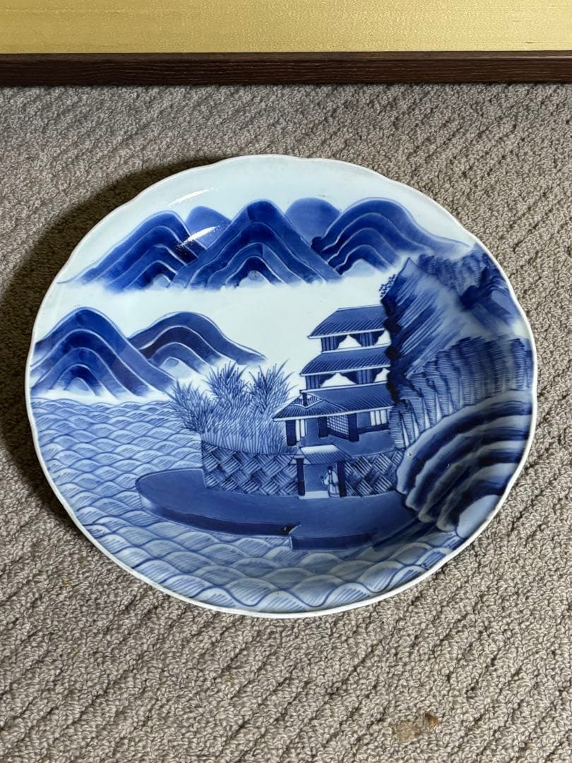 古伊万里染付山水図皿 江戸時代中期 太明成化年製 陶器 骨董品 藍色 時代物