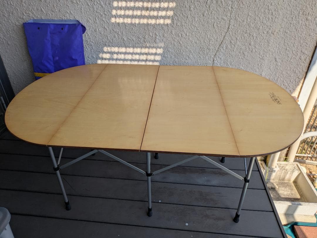 折りたたみテーブル