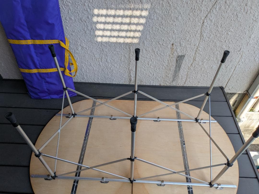 折りたたみテーブル