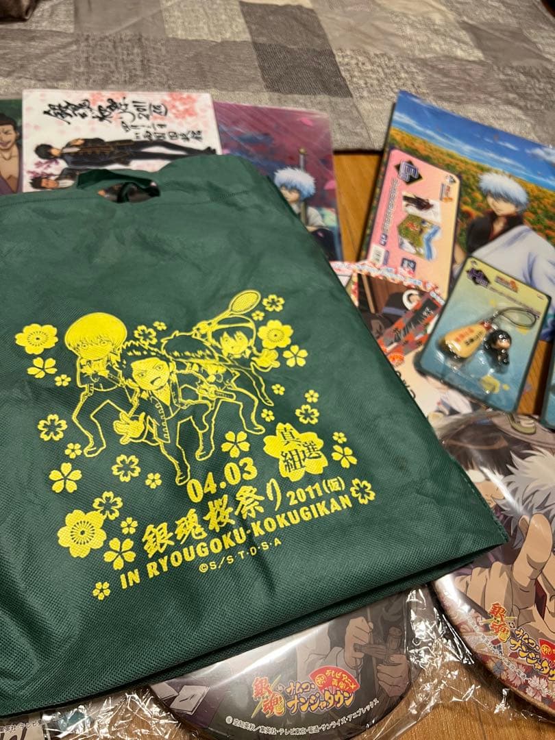 銀魂 グッズ セット うちわ 缶バッジ クリアファイル 他