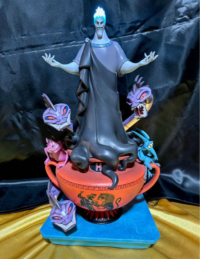 ディズニーストア　ハデス　ヴィランズ　ヘラクレス　ライティング　フィギュア　置物