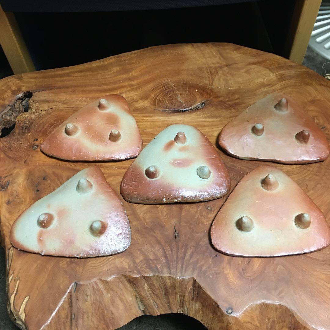 備前焼　緋襷　足つき三角タタキ皿　5客揃　たたき皿