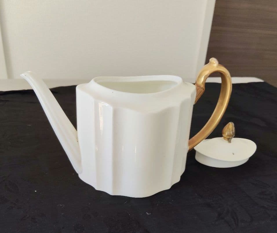 アンティーク（英）スタッフォードシャー wood & sons ウッド＆サンズ