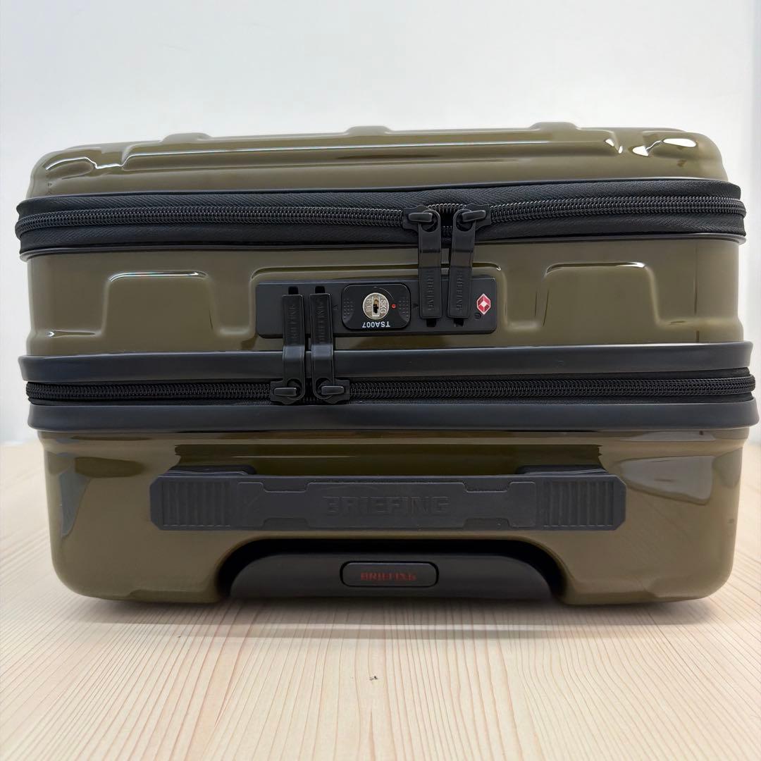 【BooBee】BRIEFING H34F SD キャリーケース オリーブ