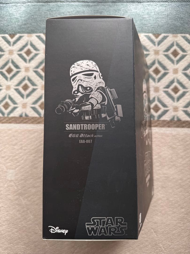 スターウォーズ　EGG attack SANDTROOPER フィギュア　未開封