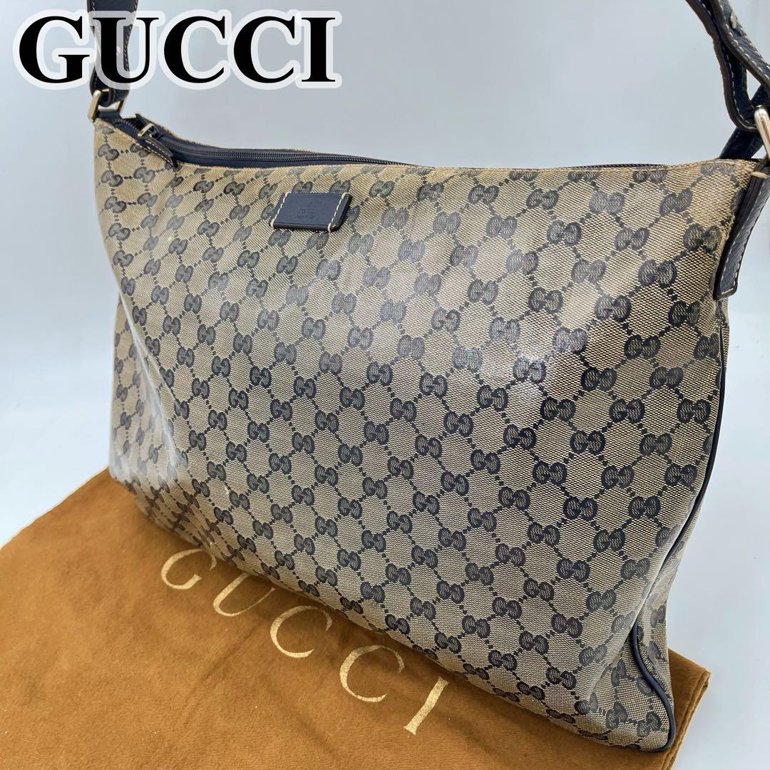 GUCCI ショルダーバッグ メッセンジャー 斜めがけ GGクリスタル 男女可能