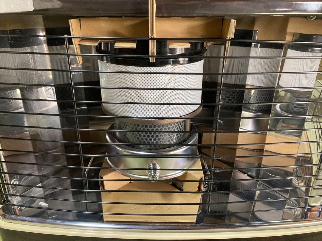 トヨトミ石油ストーブ　RC-W320 ダブルクリーン