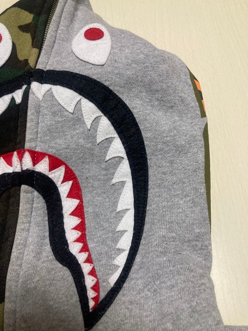 zozo シャークパーカー（L）
