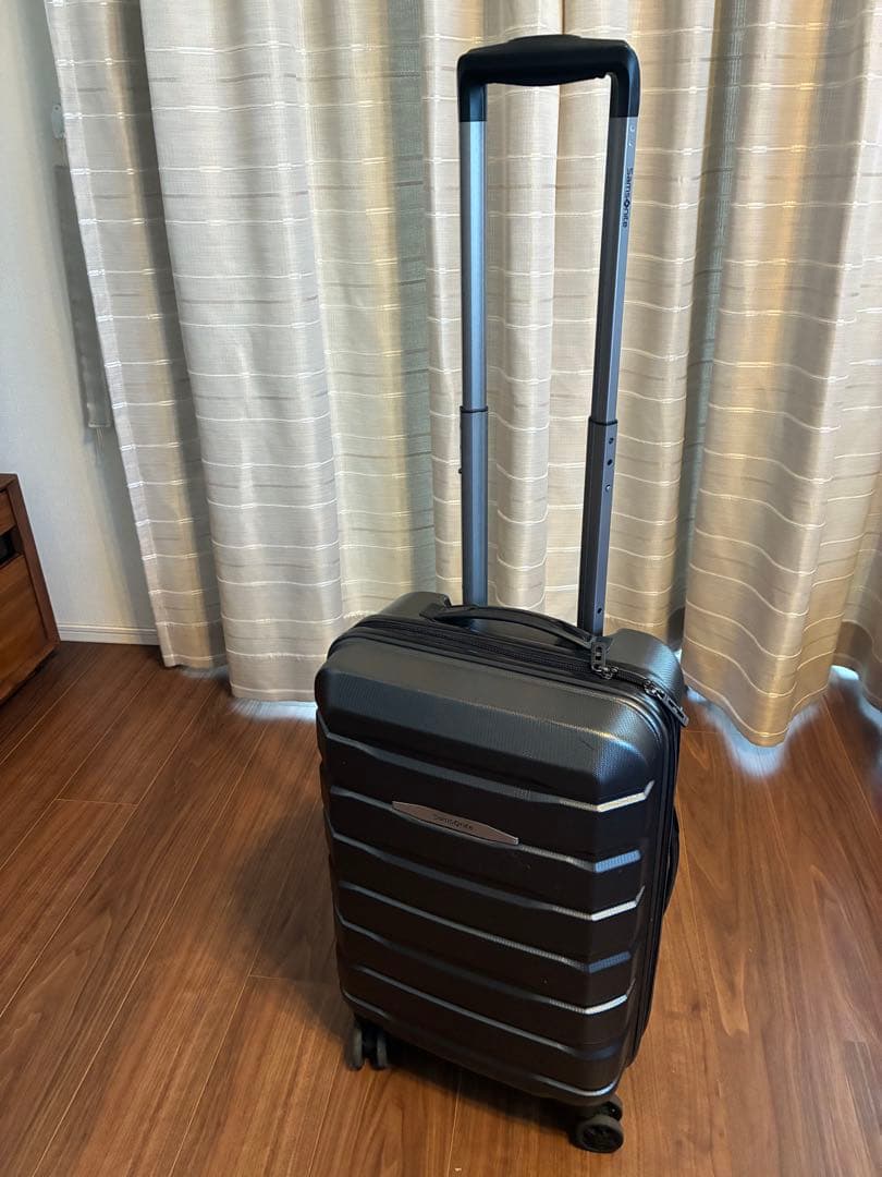 Samsoniteサムソナイト機内持ち込みスーツケース