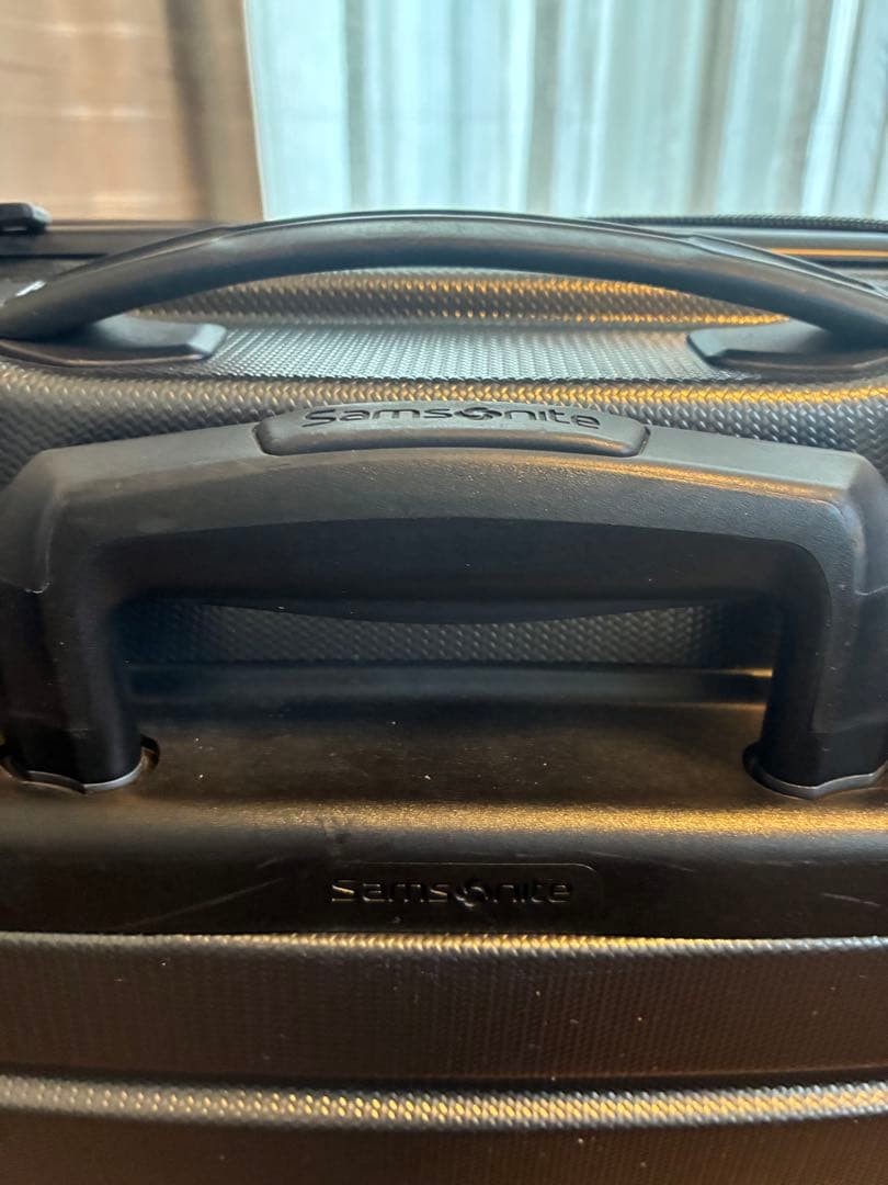Samsoniteサムソナイト機内持ち込みスーツケース