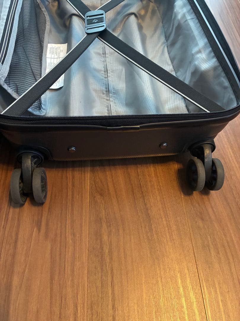 Samsoniteサムソナイト機内持ち込みスーツケース