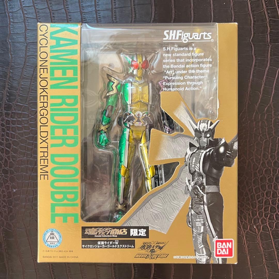 ■ 魂ウェブ商店限定SHFiguarts 仮面ライダーW ゴールドエクストリーム