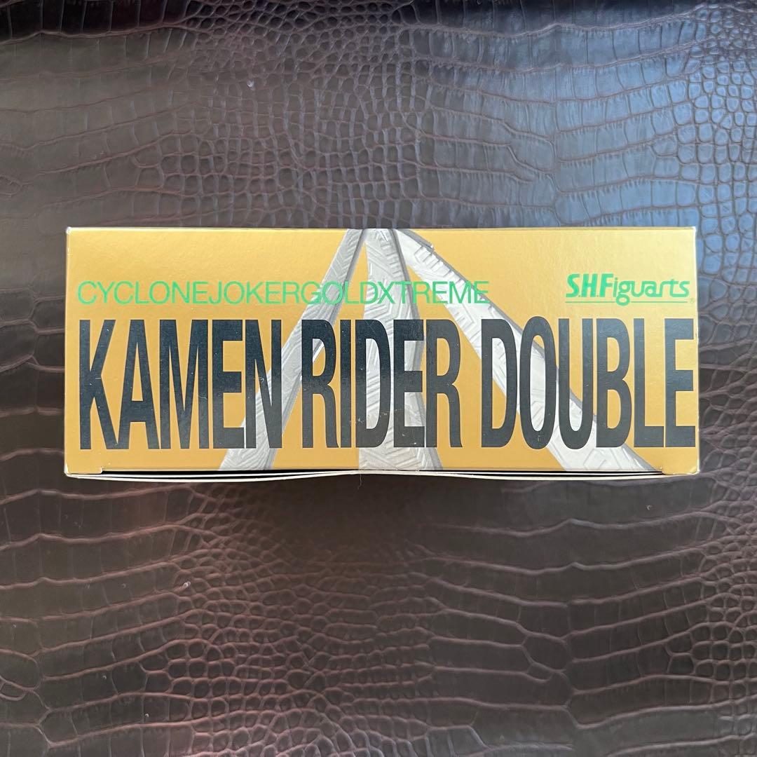 ■ 魂ウェブ商店限定SHFiguarts 仮面ライダーW ゴールドエクストリーム