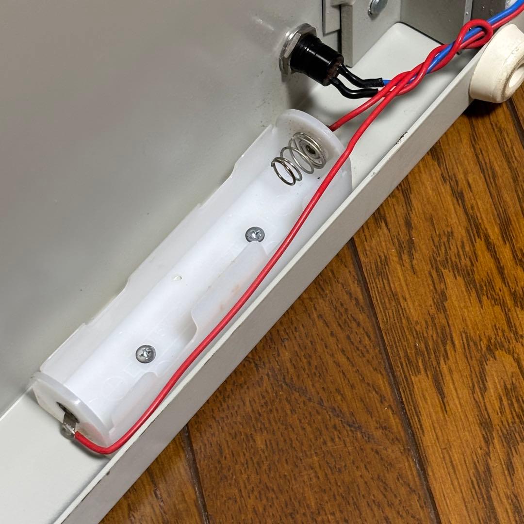 PLUS 手動断裁機　PK-513 動作品　カットライン点灯