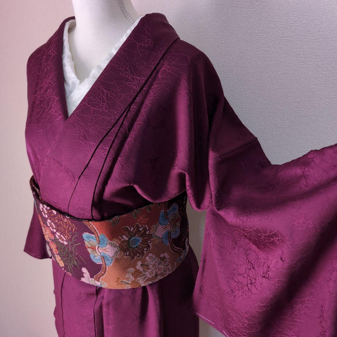 【三花】未使用品　正絹　色無地　袷　一つ紋　着物　リユース