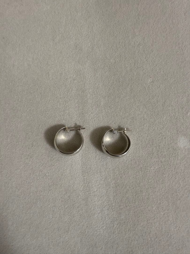 プラチナ　ムーンフープピアス　2g